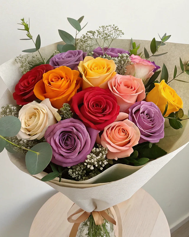 RAMO DE ROSAS MULTICOLOR | 12 ROSAS