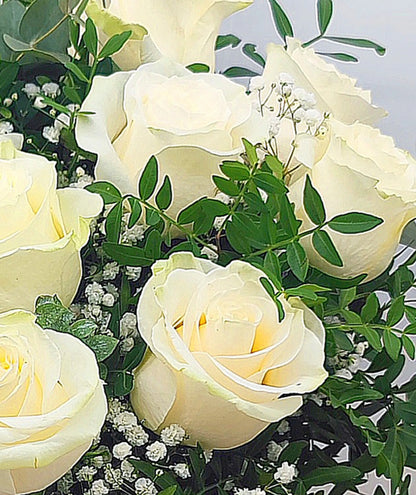 Ramo de rosas blancas
