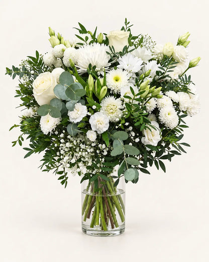 Ramo blanco FLP de flores blancas de temporada, con entrega a domicilio en Madrid - Flores La Paz